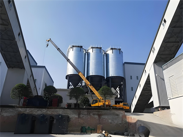 阿拉善钢板仓,大型钢板仓发生变形原因分析