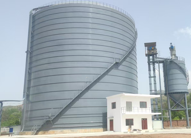 阿拉善粉煤灰储存仓施工现场